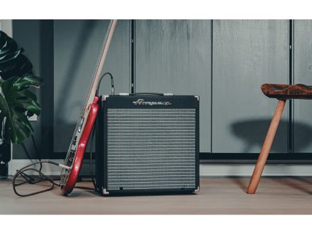 COMBO bajo 30W 1x8" Super Grit Technology - Image 7