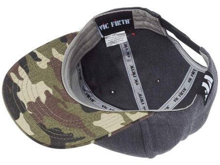 GRAY CAMO 6-PANEL SNAPBACK HAT - Image 3